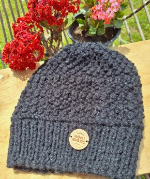 Gorro negro corto