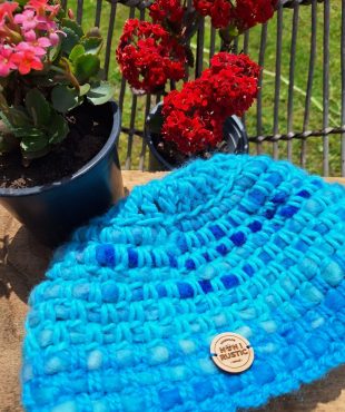 Gorro turquesa en degrade