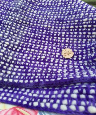 Manta trama morado y base en crudo